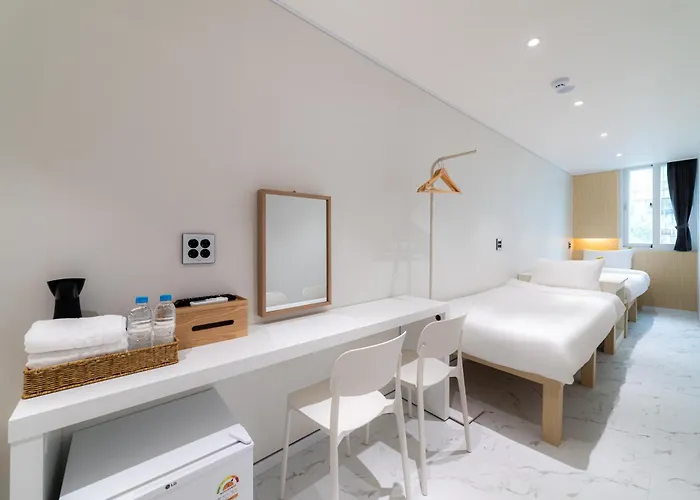 Hotel The Hongdae 2*